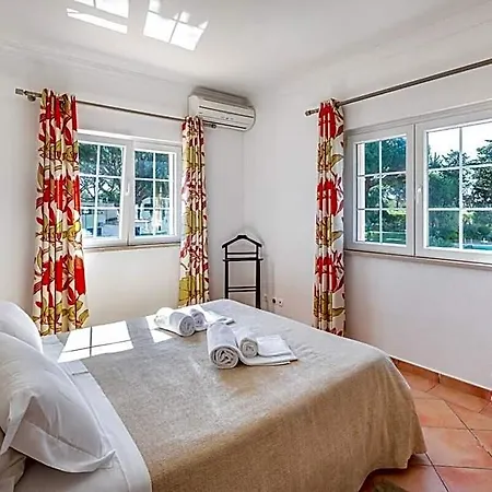 ホテル 4 Bedroooms/private Pool, Bbq, Ac, Wifi 4*