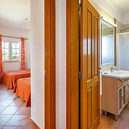 4 Bedroooms/private Pool, Bbq, Ac, Wifi Albufeira